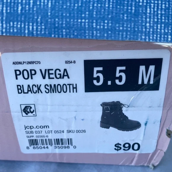 Pop Women's Black Side Zip Combat Boots - Picture 2 of 12